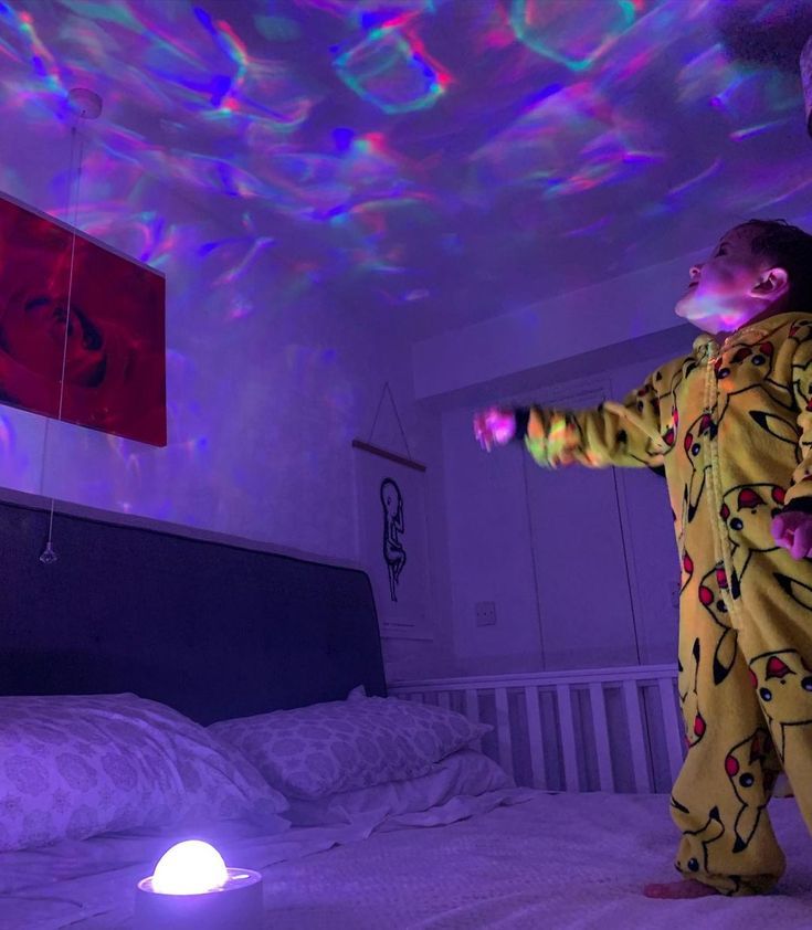 Why do children love night lights so much?