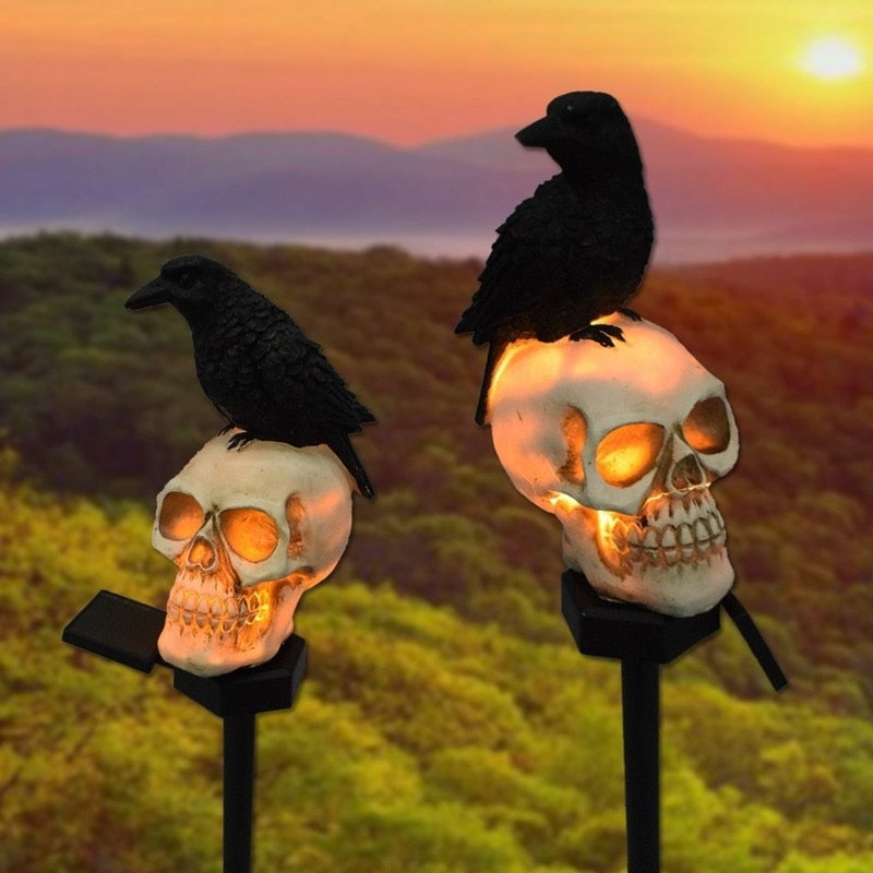 Skull with Raven LED