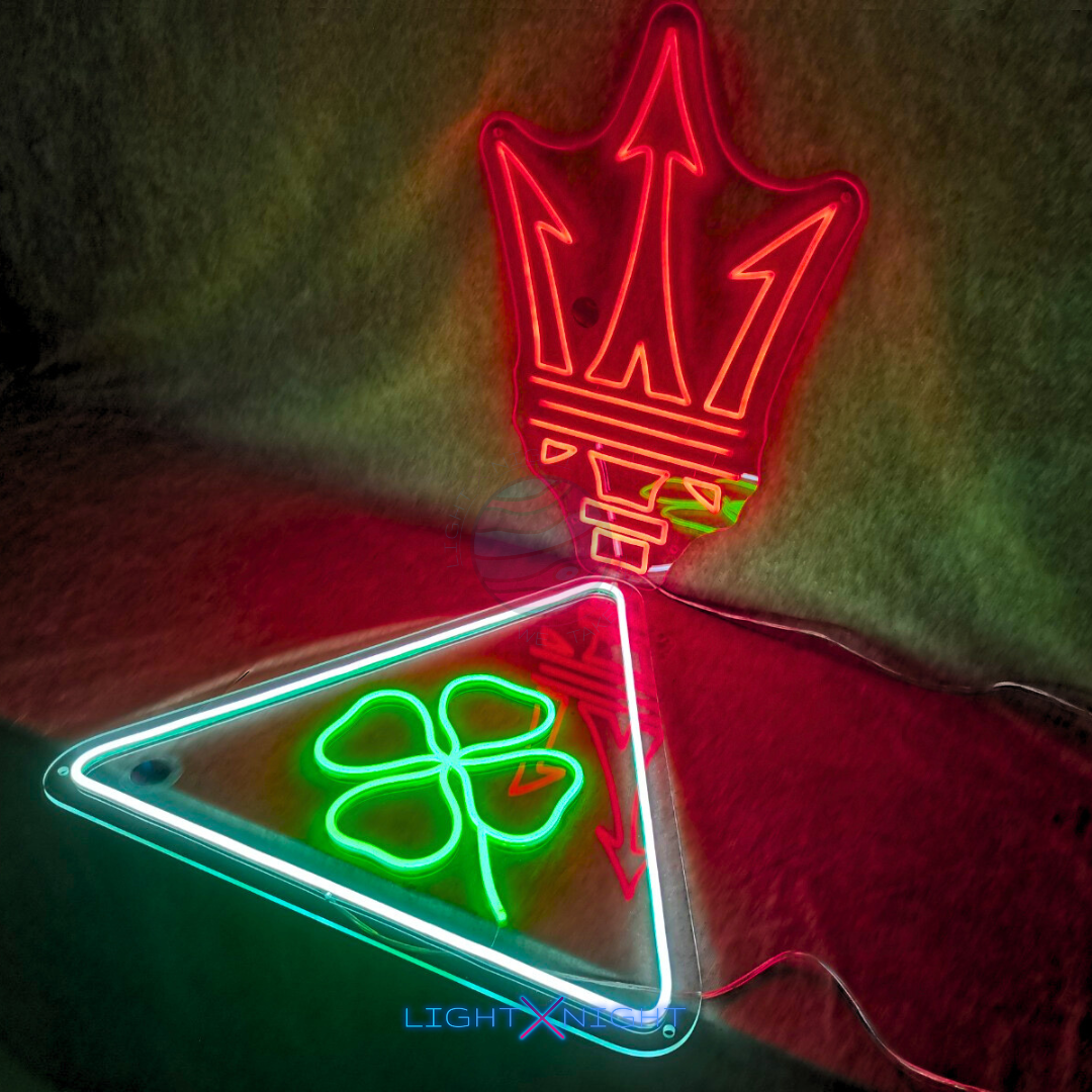 Alfa Romeo Clover/Quadrifoglio Neon Sign