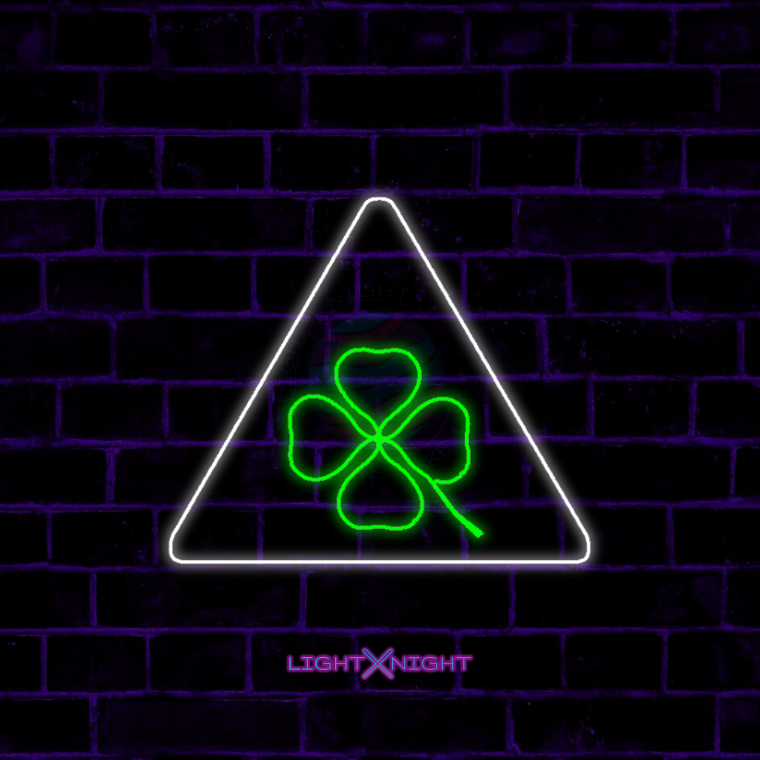 Alfa Romeo Clover/Quadrifoglio Neon Sign