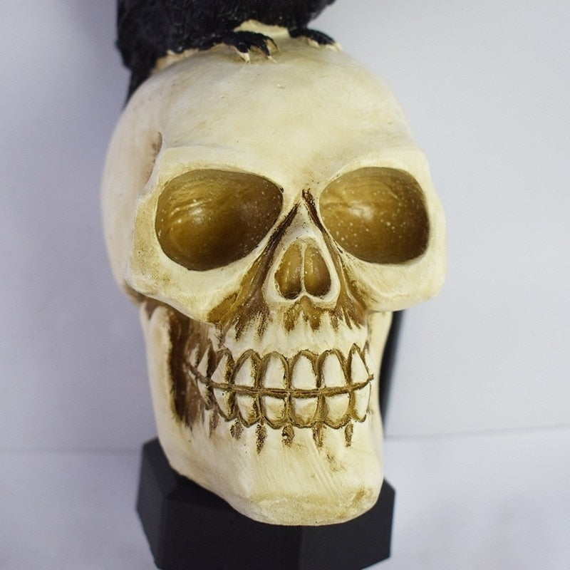 Skull with Raven LED