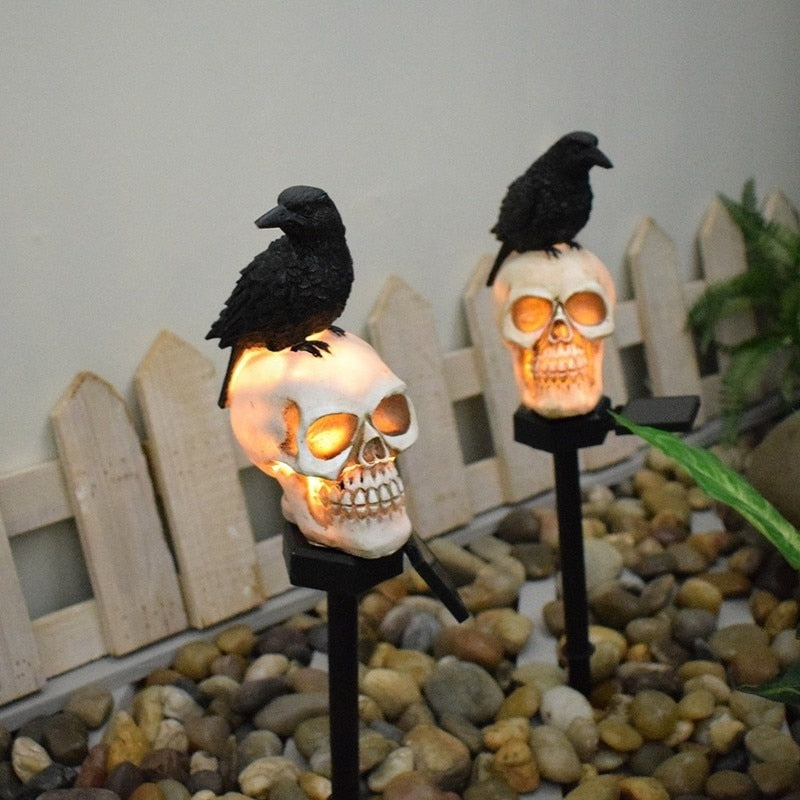 Skull with Raven LED